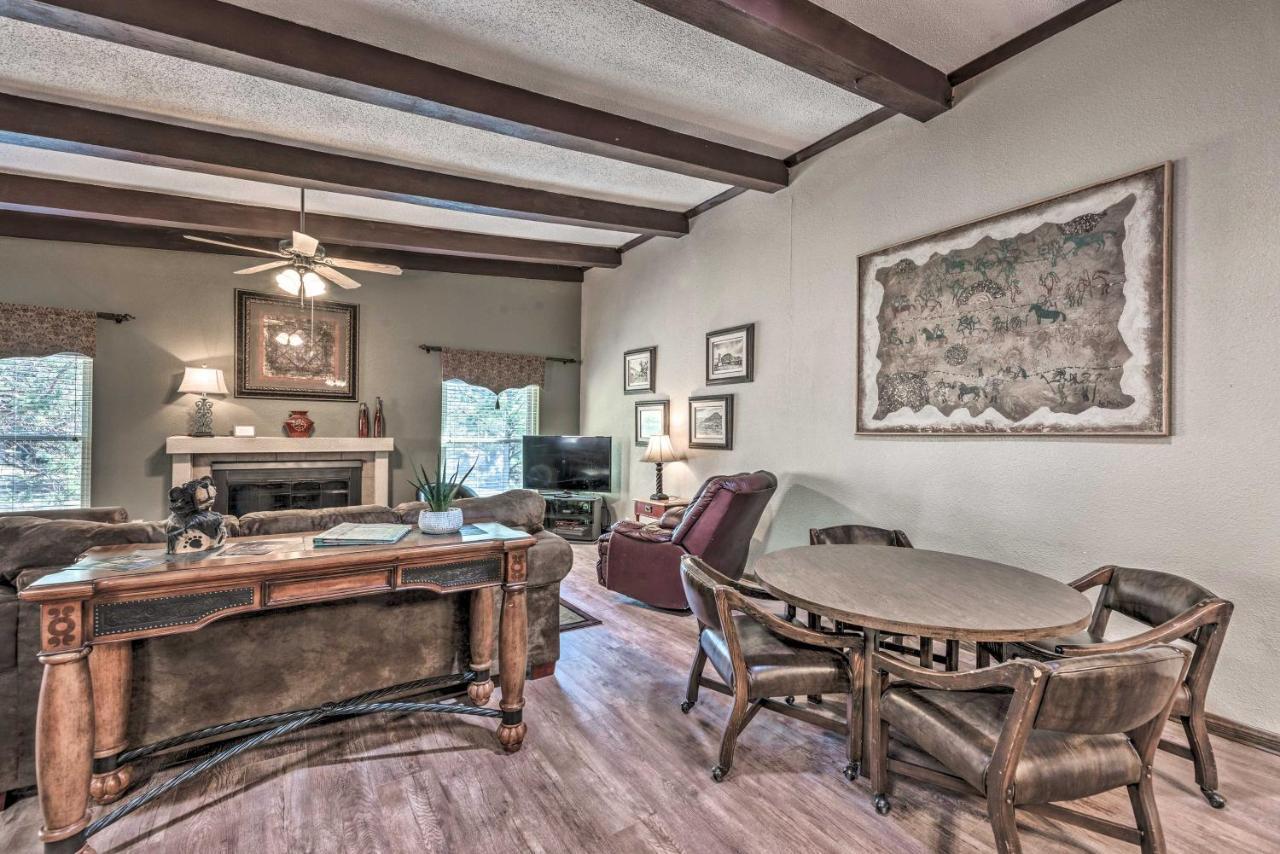 Alto Condo With Deck 2 Mi To Ruidoso Winter Park! Exterior photo